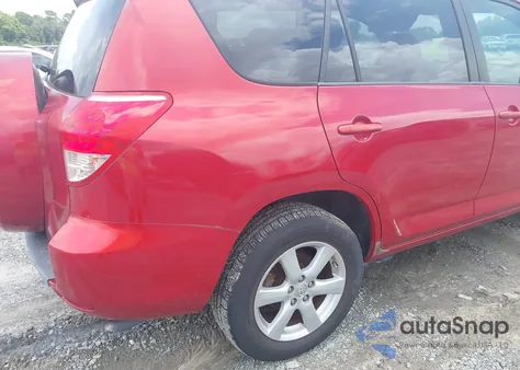 2007 Toyota Rav4 Limited z USA, uszkodzony, nr VIN JTMZD31V076044367